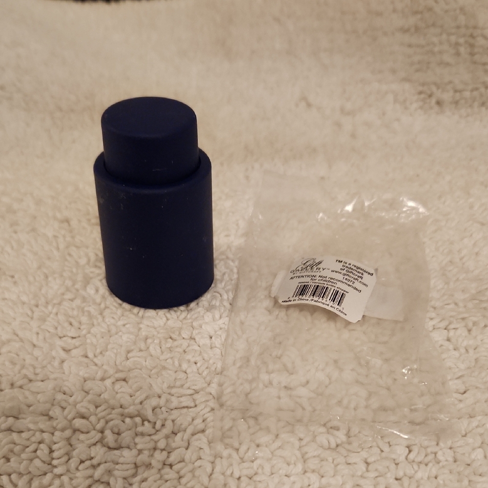 Vacuum Bottle Stopper.